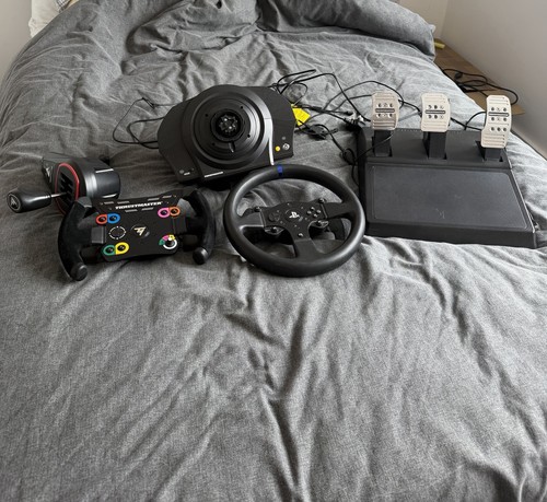 Thurstmaster racing wheel - thurstmaster,