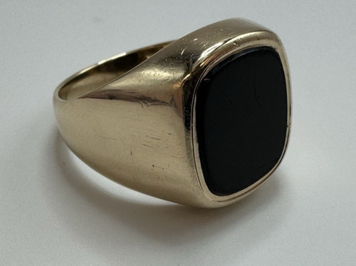 9ct gold onyx - gold, cushion