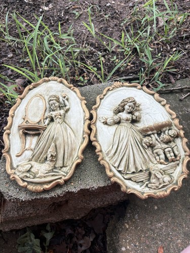 Vintage chalkware wall plaques - chalkware,