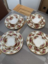 Royal Albert Old Country Roses