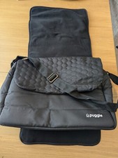 Brand New Without Tags Puggle Black Change Bag With Change Mat