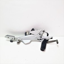 FRONT RIGHT FOOTREST Honda CBF 500 2004 2006