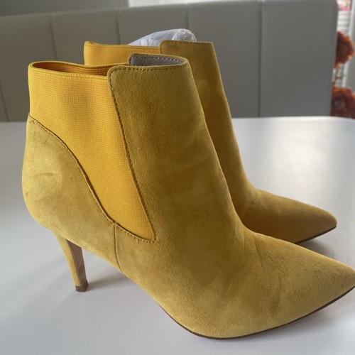 Boden suede ankle boots size - boden,