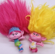 Trolls 3 Band Together Pom Pom