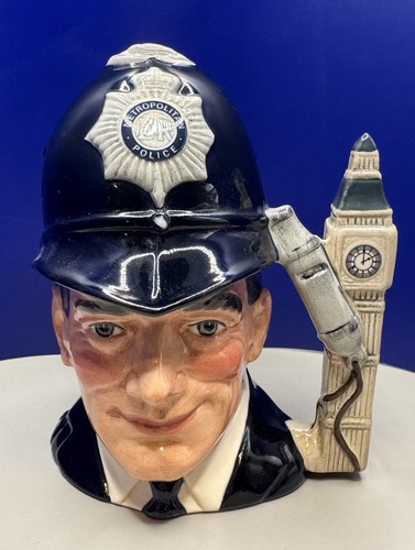 Royal doulton large character - royal,