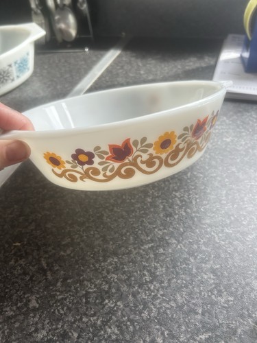 Vintage casserole dish - vintage,
