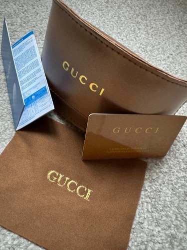 Gucci sunglasses case with - sunglasses,