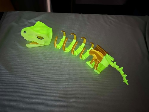 Large flexible dinosaur bridge - dinosaur,