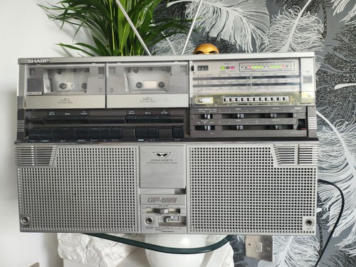 Sharp 555 boombox band - boombox, 4-band