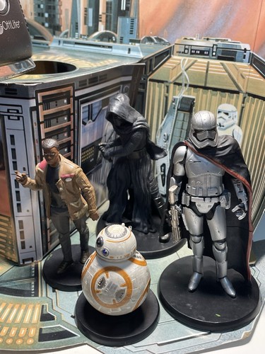 Star wars statue figurine - star,