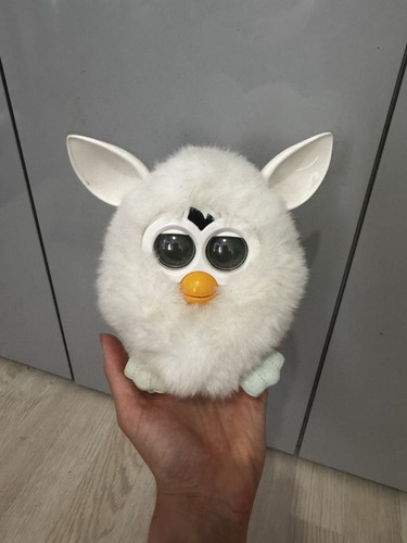 Hasbro 2012 furby yeti white - yeti,