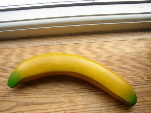 Vtg wooden wood art - wood, banana