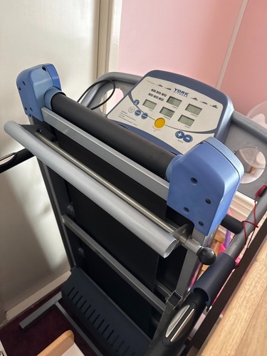 York fitness treadmill - fitness,