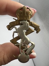 Genuine King’s Crown REME 2nd Pattern Cap Badge