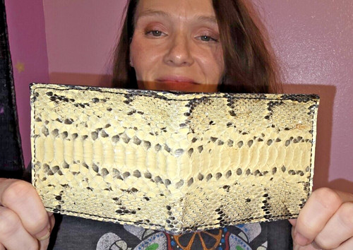 Python skin wallet - python, bi-fold