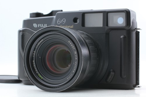 Near mint fujifilm gw690 iii - mint*,