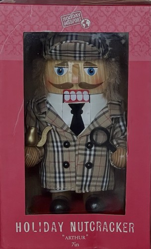 Arthur nutcracker world market - arthur,