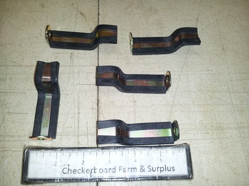 Qty nos umpco retaining - nos,