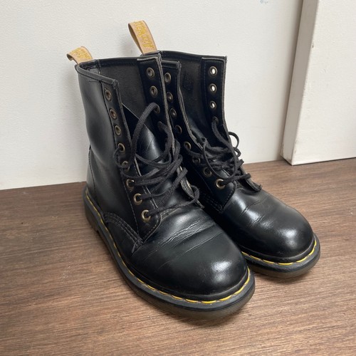 Martens black vegan leather - dr,