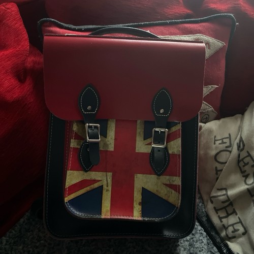 The leather satchel - the, co