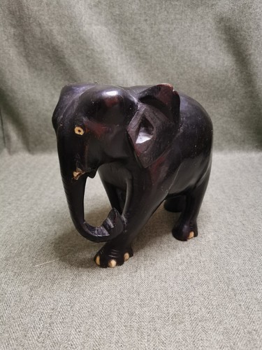 Vintage large elephant - large,