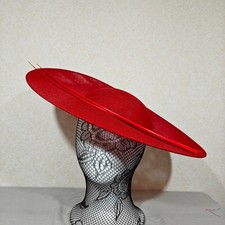 Red large fascinator ostrich - red,