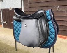 17.5" Bates Cair event GP adjustable saddle black