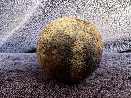 Antique gutty golf ball - gutty,