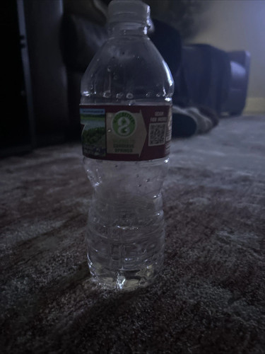 Empty ozatka water - ozatka, bottle