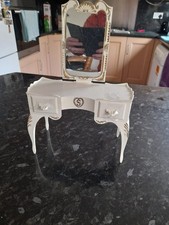 Sindy Dressing Table With