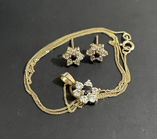 9ct 375 yellow gold sapphire - 9ct,