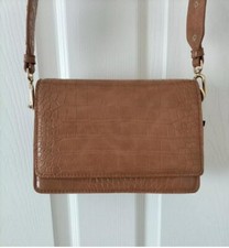 Mango Tan Bag Women shoulder bag crossbody bag Women Tan In good condition