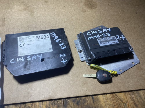 Porsche 986 boxster ecu - 986,