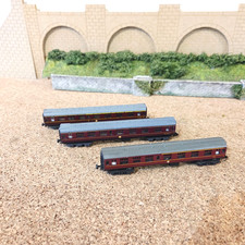 TRIX & LIMA N GAUGE RAKE OF 3