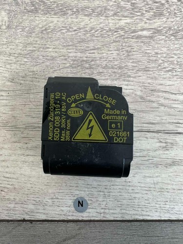 Xenon headlight igniter