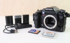Konica Minolta Dynax 7D 6.1MP Digital Camera - Black