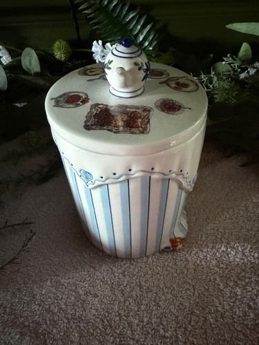 Vintage ceramic tea caddy