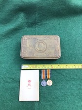 Vintage WW1 Princess Mary 1914 Xmas Tin with 1914 card and 2 x Miniature Medals