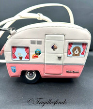 Kate Spade 3D Day Tripper