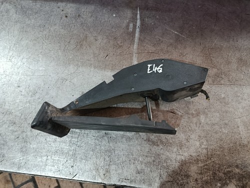 Bmw 320i e46 accelerator - bmw,