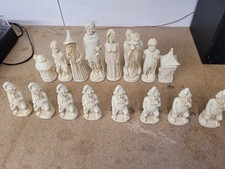 LORD OF THE RINGS CHESS SET -