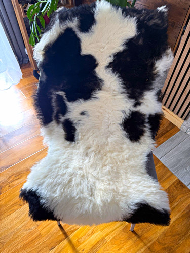 Cowhide hide rug black white - rug,