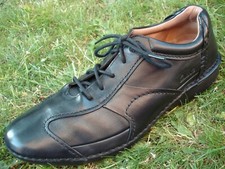 Clarks Rush Air ACTIVE AIRFLOW SYSTEM Black Leather shoe Men UK-9.5 G EU-44 M