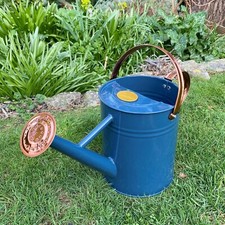 Watering can metal indoor - watering,