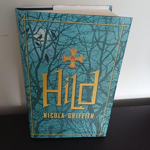 Hild nicola griffith - by,
