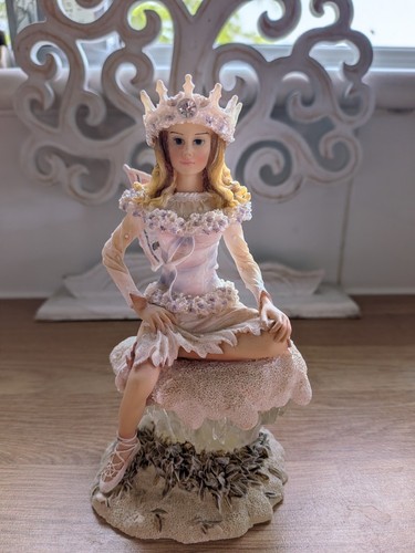 Leonardo faerie poppets - , by