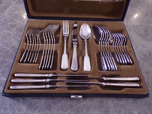 Wilkens spade - spade, pattern