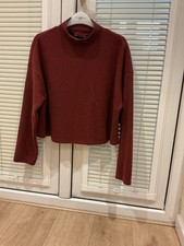 ladies boxy burgundy jumper