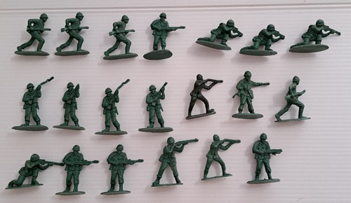 Green moulded unpainted army - green,