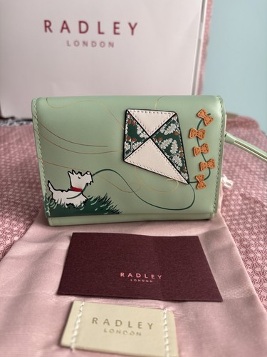 Radley kite flying leather - kite,